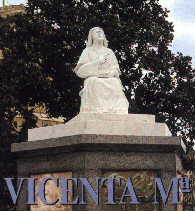 monumento_vicenta_maria.jpg